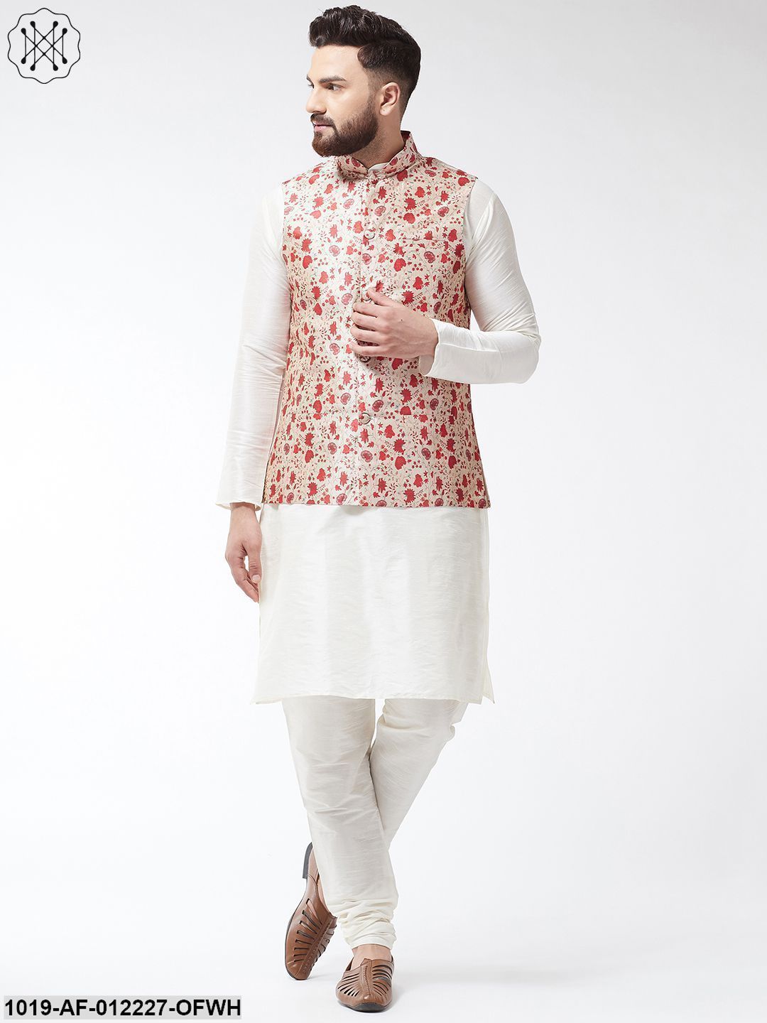 Men's Silk Blend Offwhite Kurta With Pyjama & Maroon Printed Nehrujacket Combo