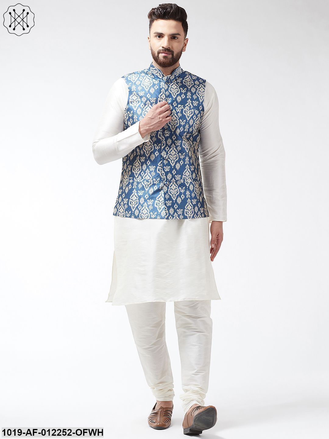 Men's Silk Blend Off White Kurta With Pyjama & Grey Printed Nehrujacket Combo