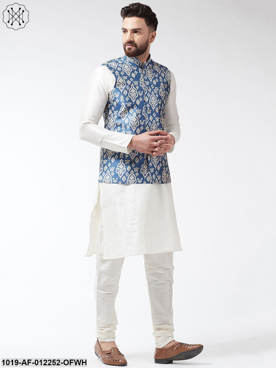 Men's Silk Blend Off White Kurta With Pyjama & Grey Printed Nehrujacket Combo