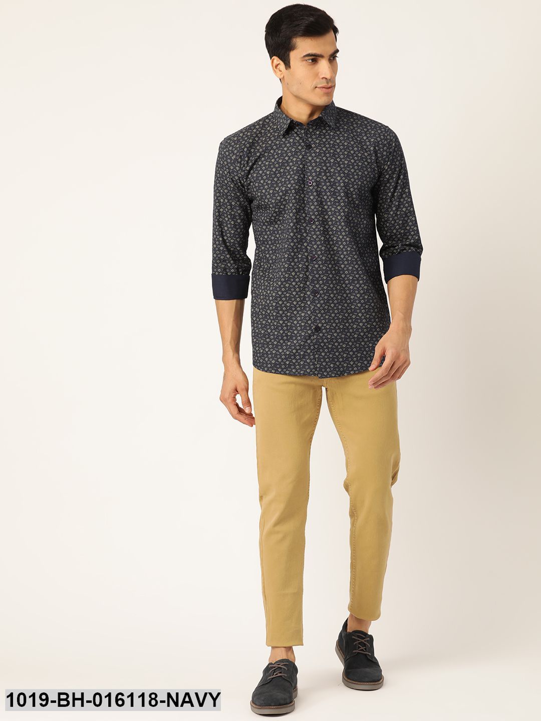 Men's Cotton Navy Blue & Gold Printed Casual Shirt