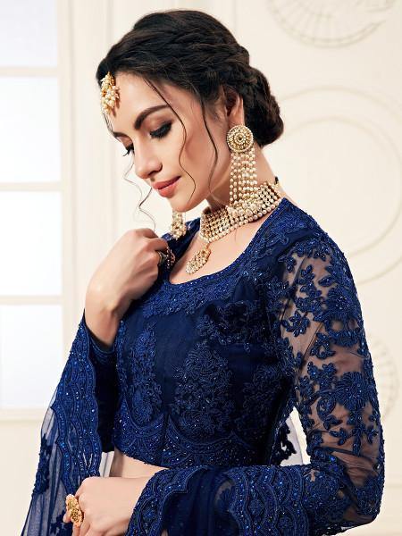 Women's Heavy Embroidered Net Lehenga