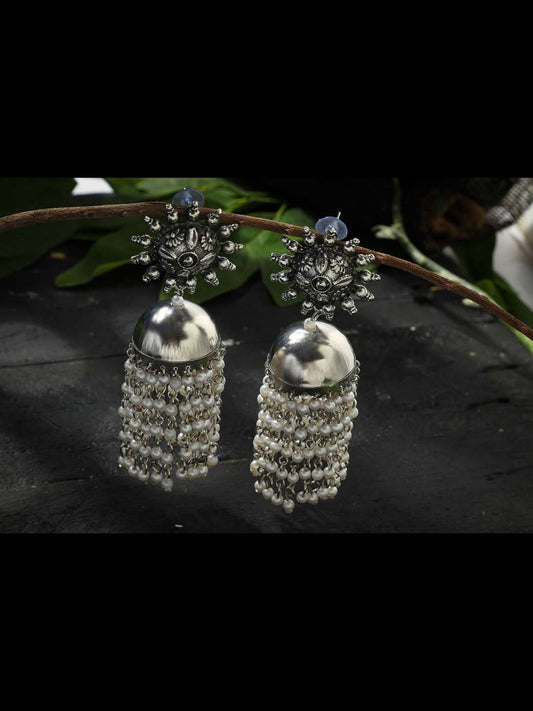 Silver color Earrings with white Pearls Jhumkas Jker_094