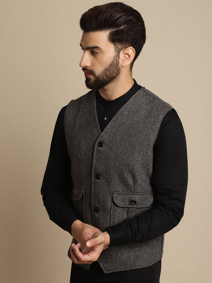 Men's Woolen Waistcaot With Patch Pocket