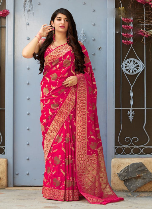 Women's Ceremonial Banarasi Traditional Saree2