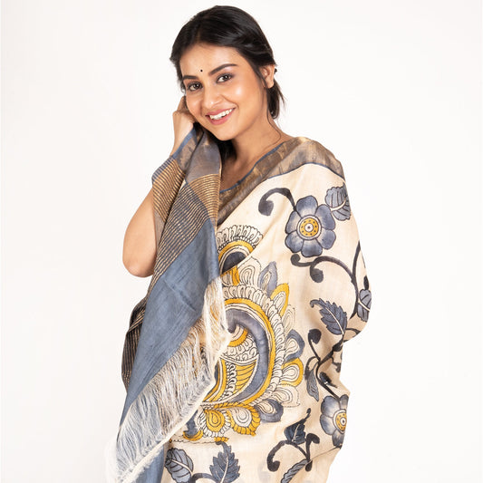 Women's Ivory And Blue Zari Tussar Silk Hand Painted Kalamkari Saree