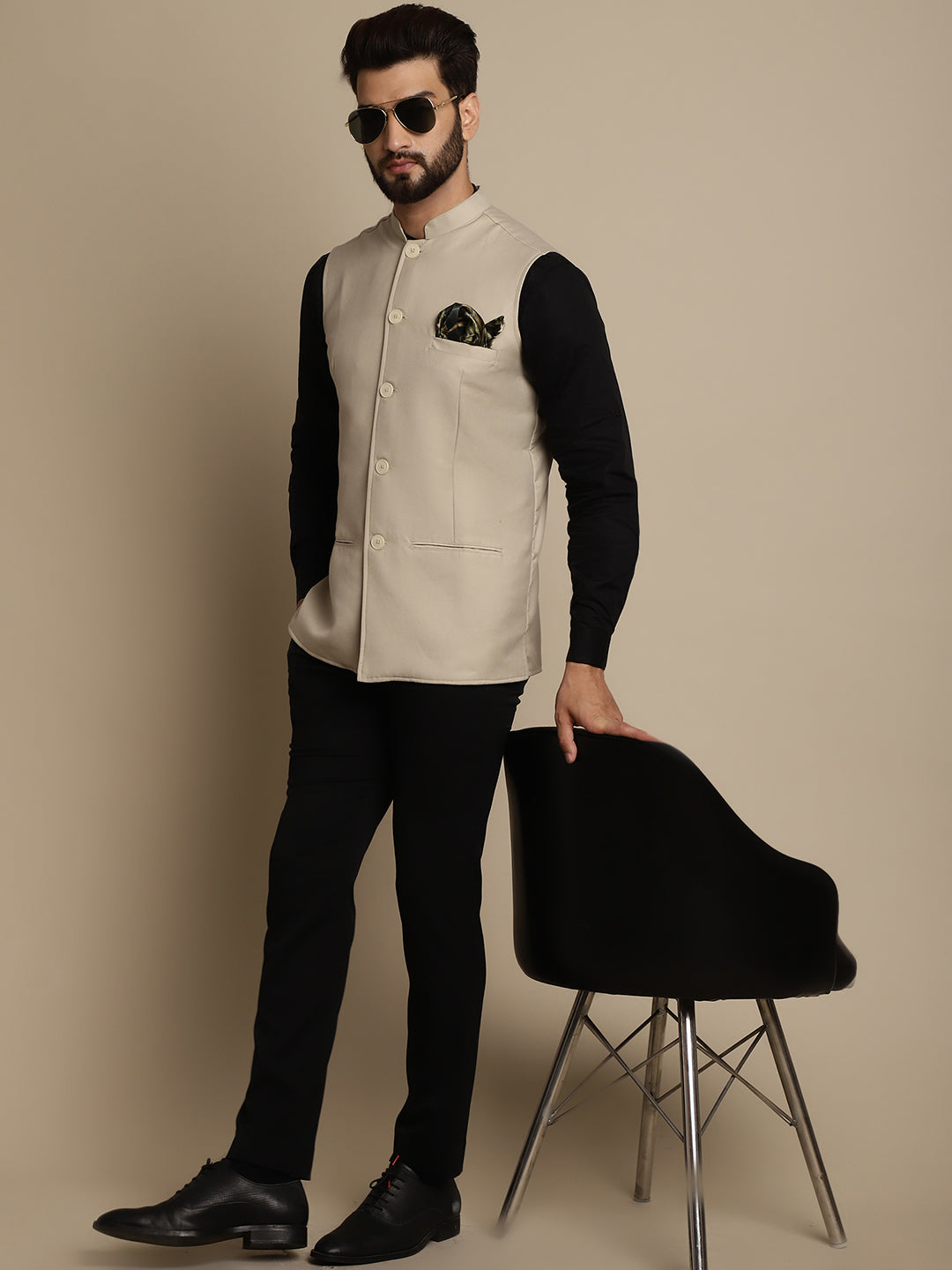 Men's Mandarin Collar Waistcoat