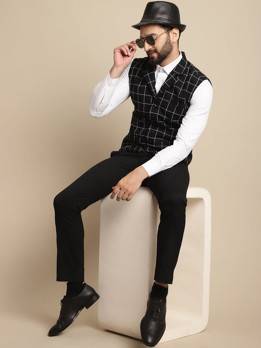 Men's Wool Waistcoat With Notched Lapel