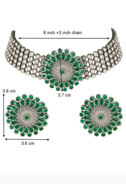 Women's Oxidised Silver-Plated Brass Finish Kundan Choker (Green)