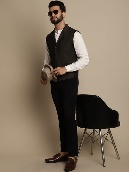 Men's Wool Waistcoat With Notched Lapel