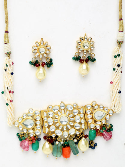 Women's Kundan Maharani Choker with Earrings