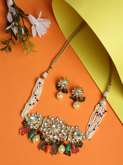 Women's Kundan Maharani Choker with Earrings