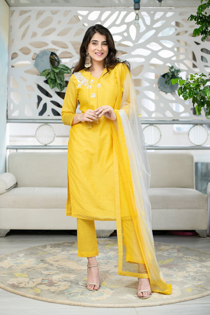 Women's Yellow Chanderi Hand Work Kurta Set (3pc Set) - Label Shaurya Sanadhya