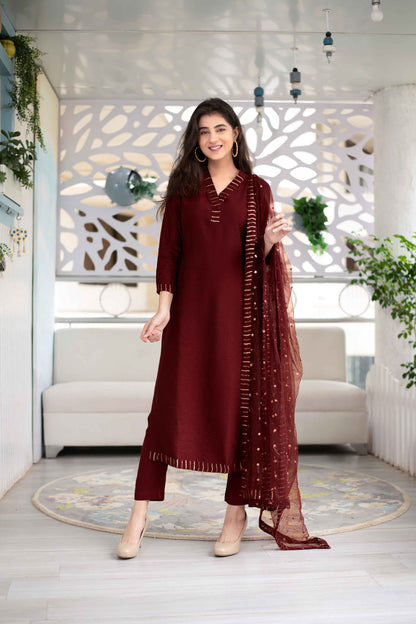 Women's Embellished Maroon Kurta Set (3 Pc Set) - Label Shaurya Sanadhya