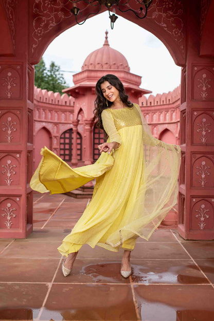 Women's Light Yellow Nayra Kurta Set - Label Shaurya Sanadhya