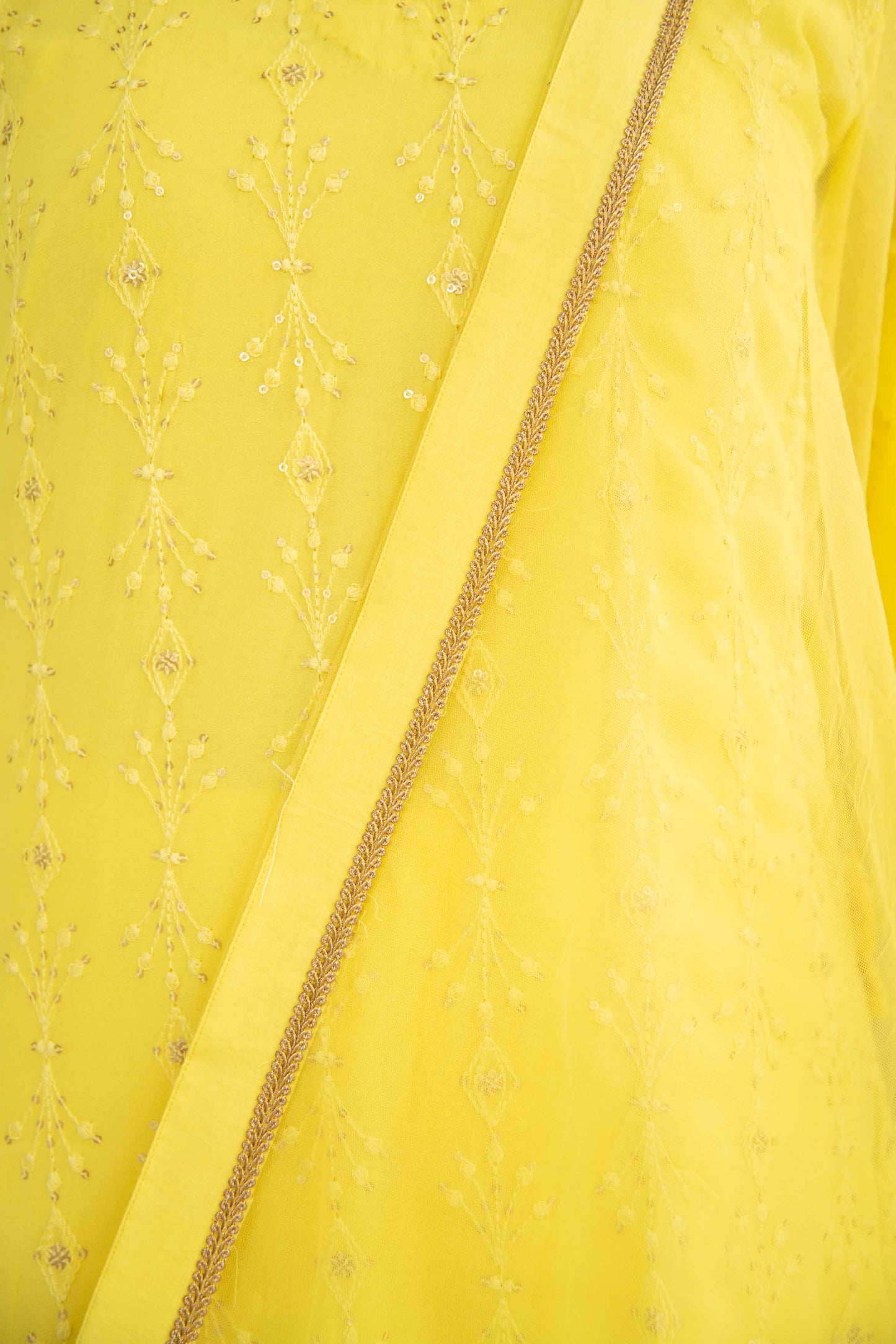 Women's Bright Yellow Thread Work Kurta Set - Label Shaurya Sanadhya