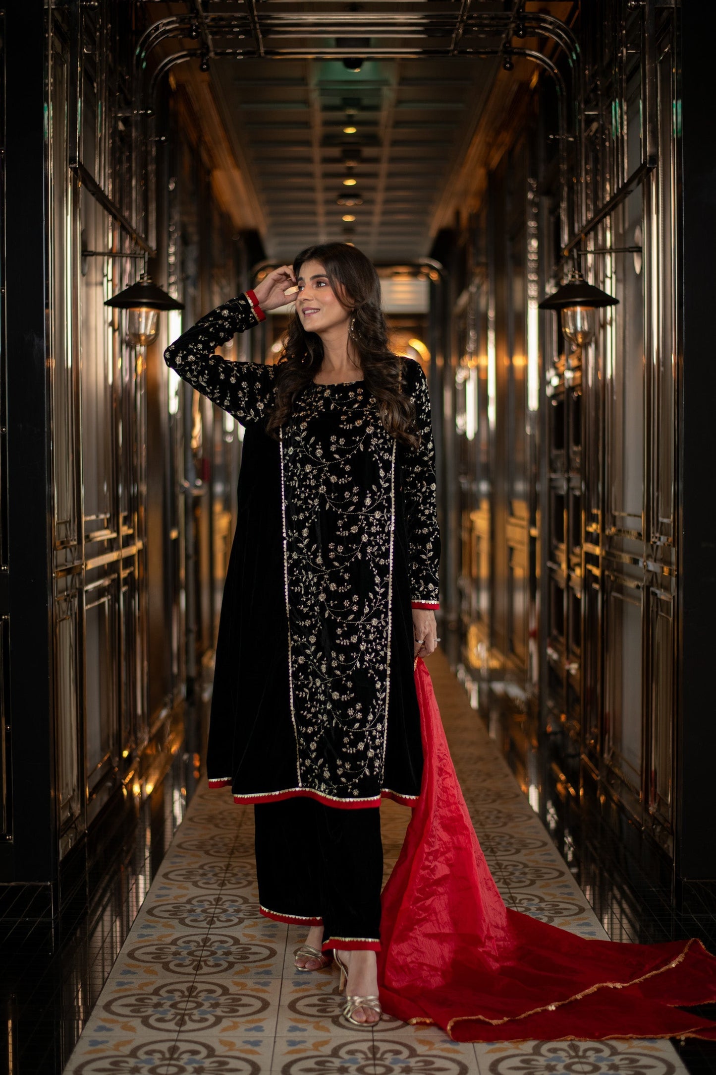 Women's Velvet Black Pannel Kurta Set - Label Shaurya Sanadhya