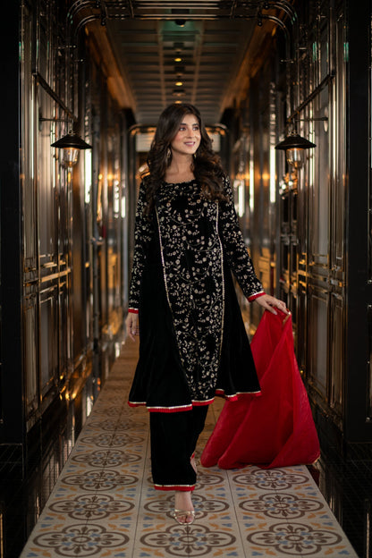 Women's Velvet Black Pannel Kurta Set - Label Shaurya Sanadhya