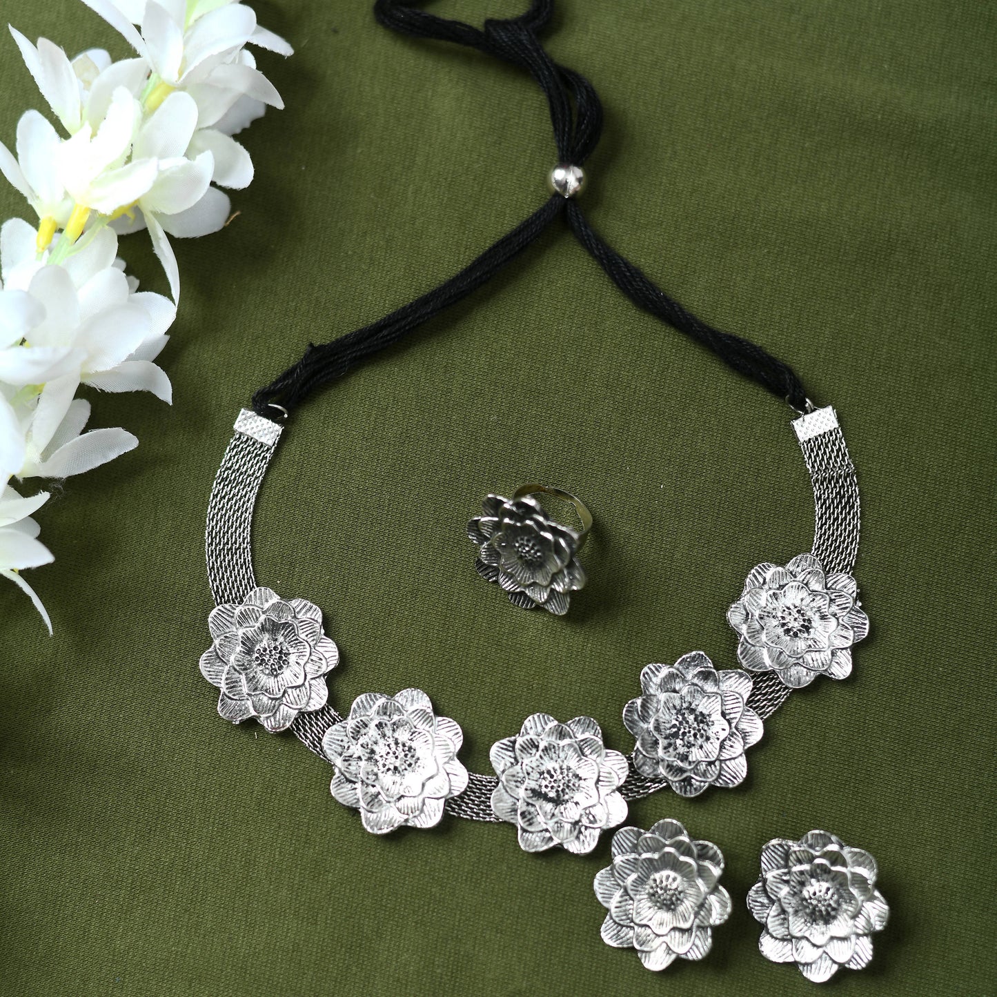 German Silver Oxidised Choker Set Rose Design Jkms_161