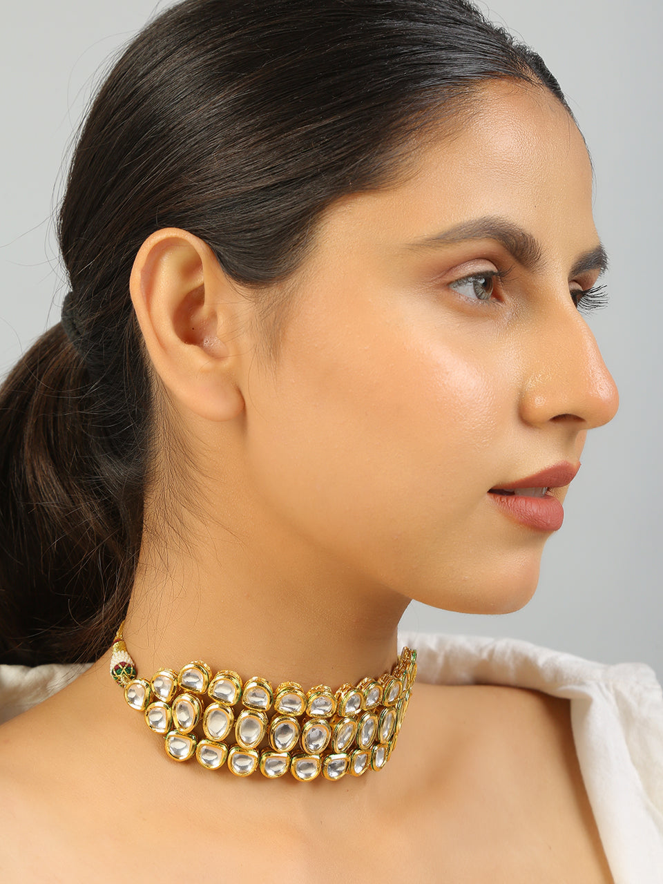 Women's Gold Toned Handcrafted Kundan Choker