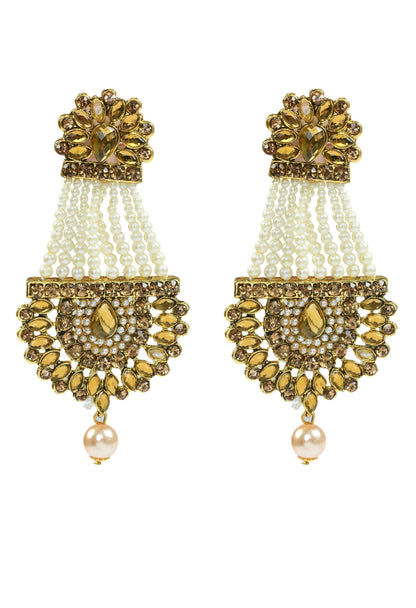 Golden Kundan & Pearls Earrings with Tikka Jker_107