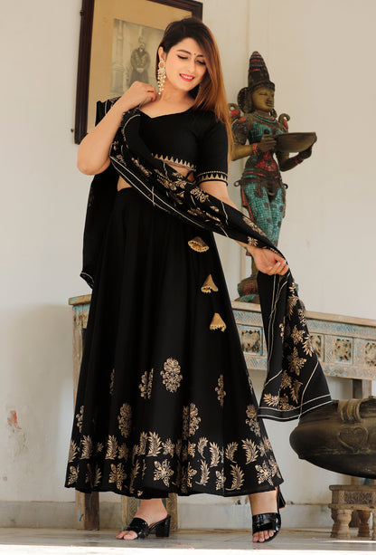 Women's Black Hand Block Lehenga Choli Set