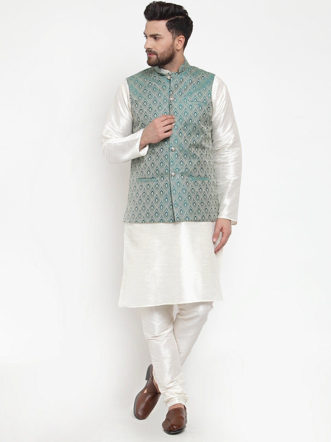 Men's Off White Solid Kurta with Churidar & Green Jacquard Nehru Jacket