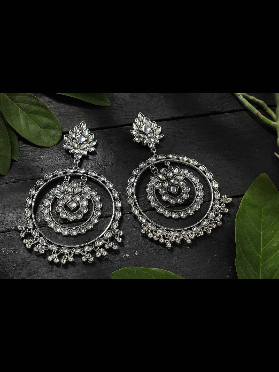 Latest Design Earrings with White Kundan Jhumkas Jker_075