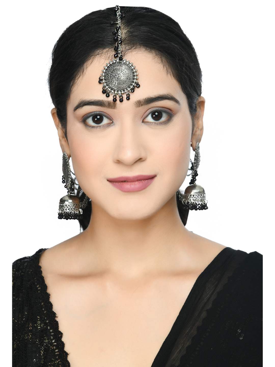 Bahubali Earrings & Tika Jker_146