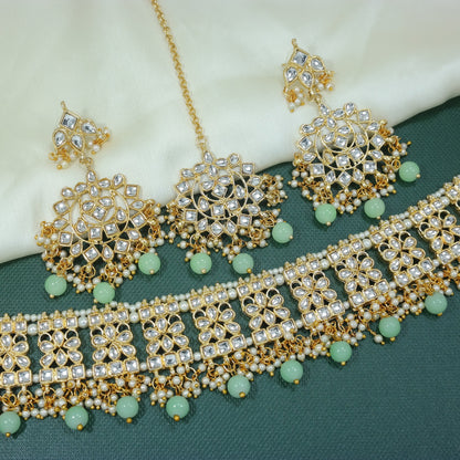 Women's Gold PlatedMint Kundan & Pearl Studded Choker Necklace Set with Earrings & Maang Tikka