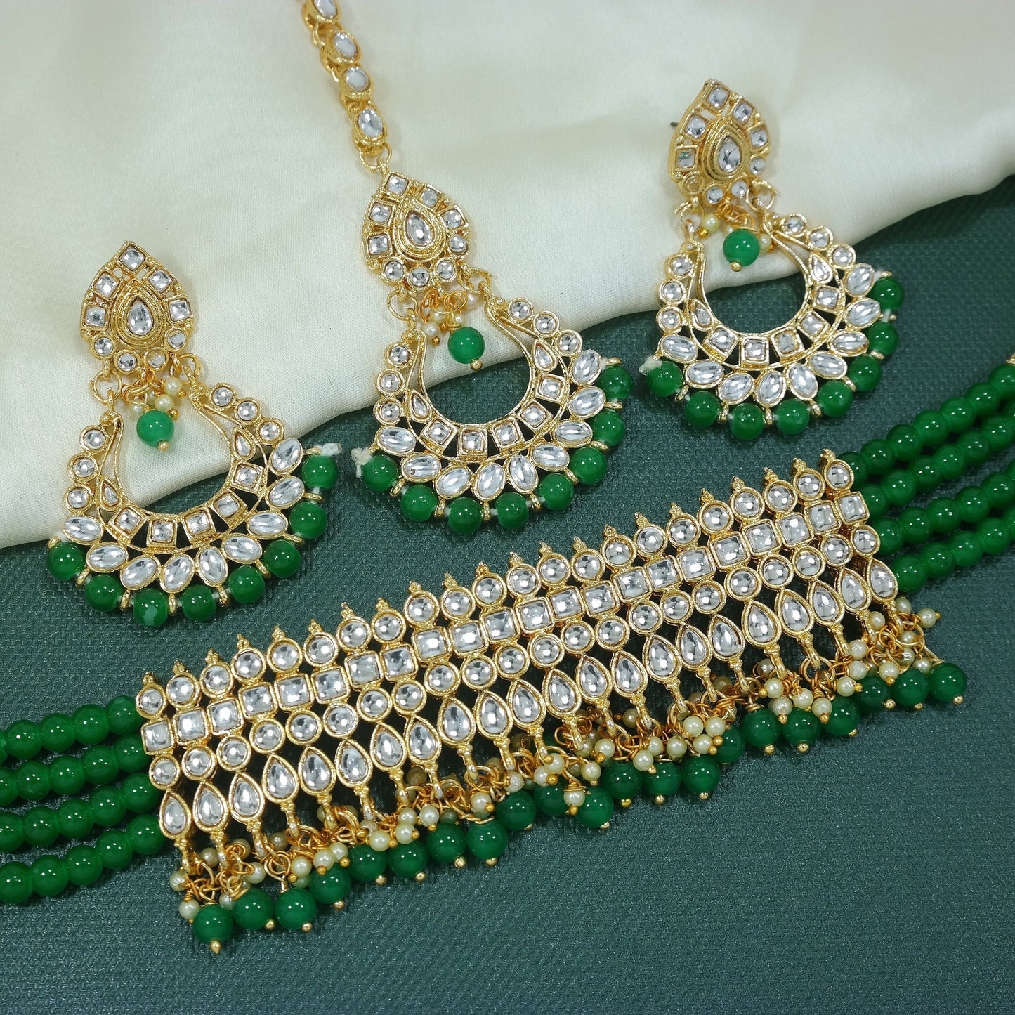 Women's Gold-Plated Green Kundan & Pearl Studded Choker Necklace Set