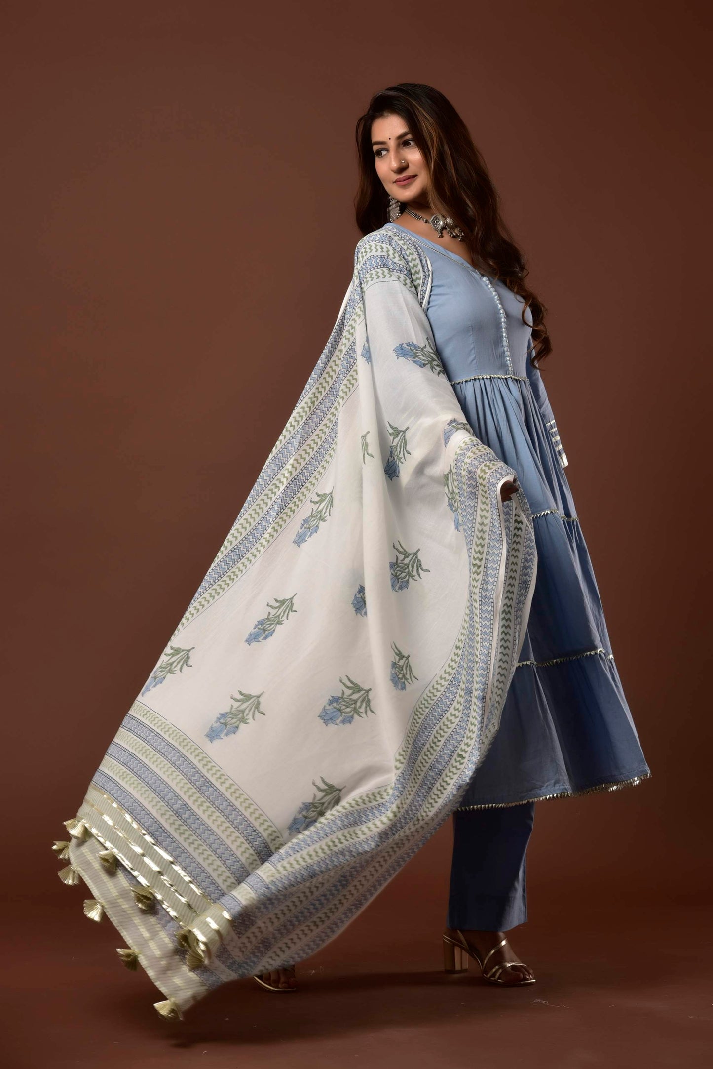 Women's Parzia Aasmani Suit Set