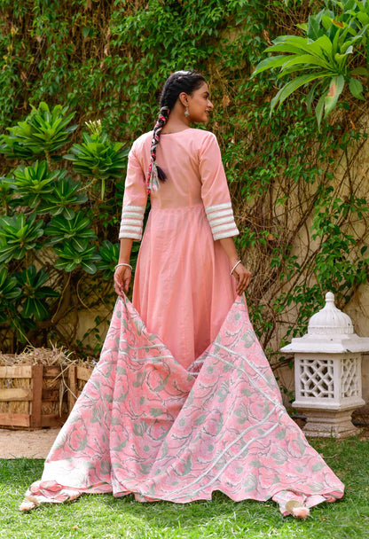 Women's Seher Peach Kalidar Suit set