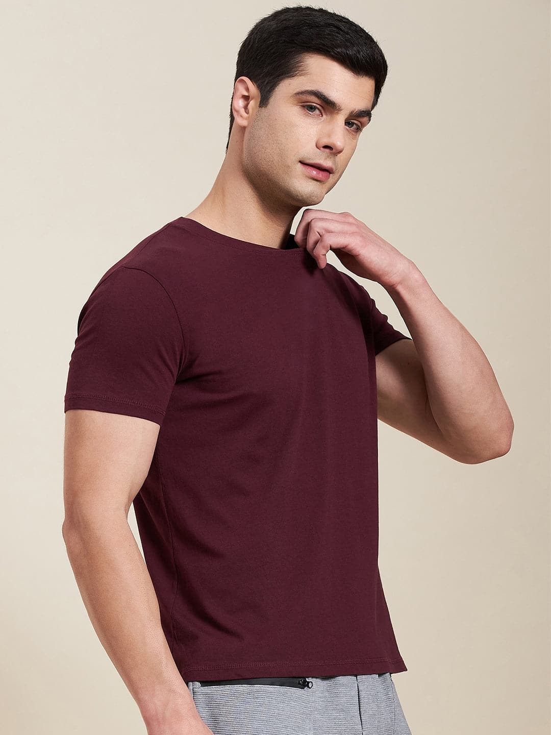 Men's Burgundy Slim Fit Back Printed MASCLN Logo T-Shirt - LYUSH-MASCLN