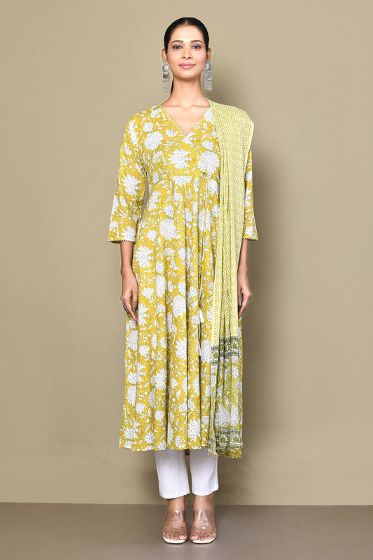 Women's Cotton Floral Print Anarkali Kurta With Dupatta