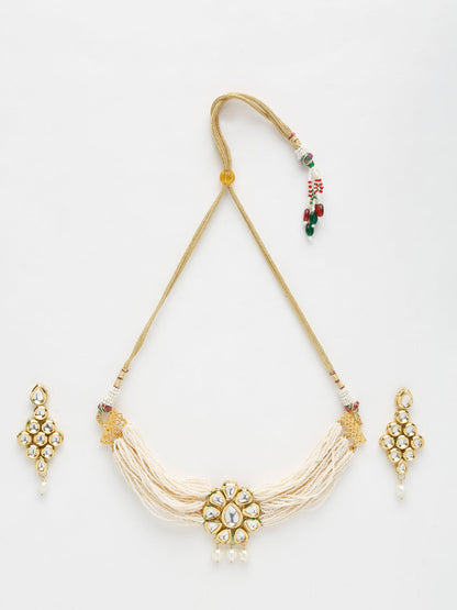 Women's Kundan Choker with Earrings