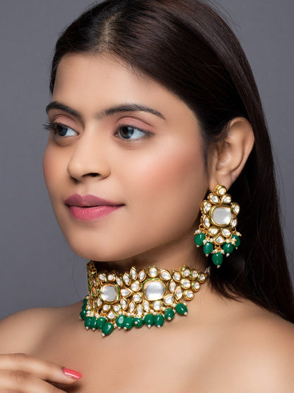 Women's Green & White Gold-Plated Handcrafted Jewellery Set