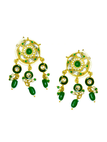 Women's Gold-Plated Green & White Kundan Stone-Studded Jewellery Set