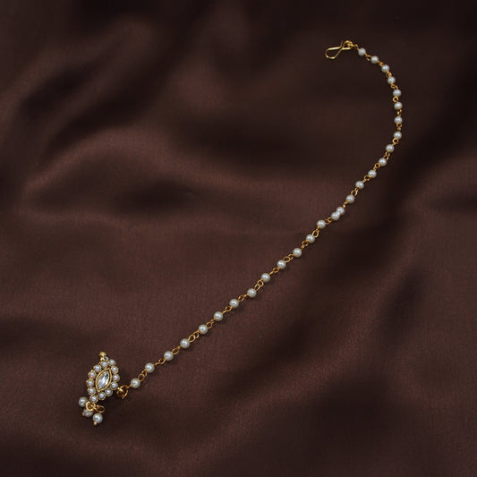 Kundan Studded Nose Pin With Pearl Chain By