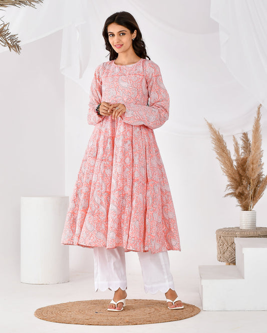 Women's pink anarkali kurta set