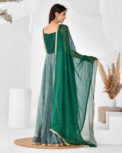 Women's grey and green leheriya set