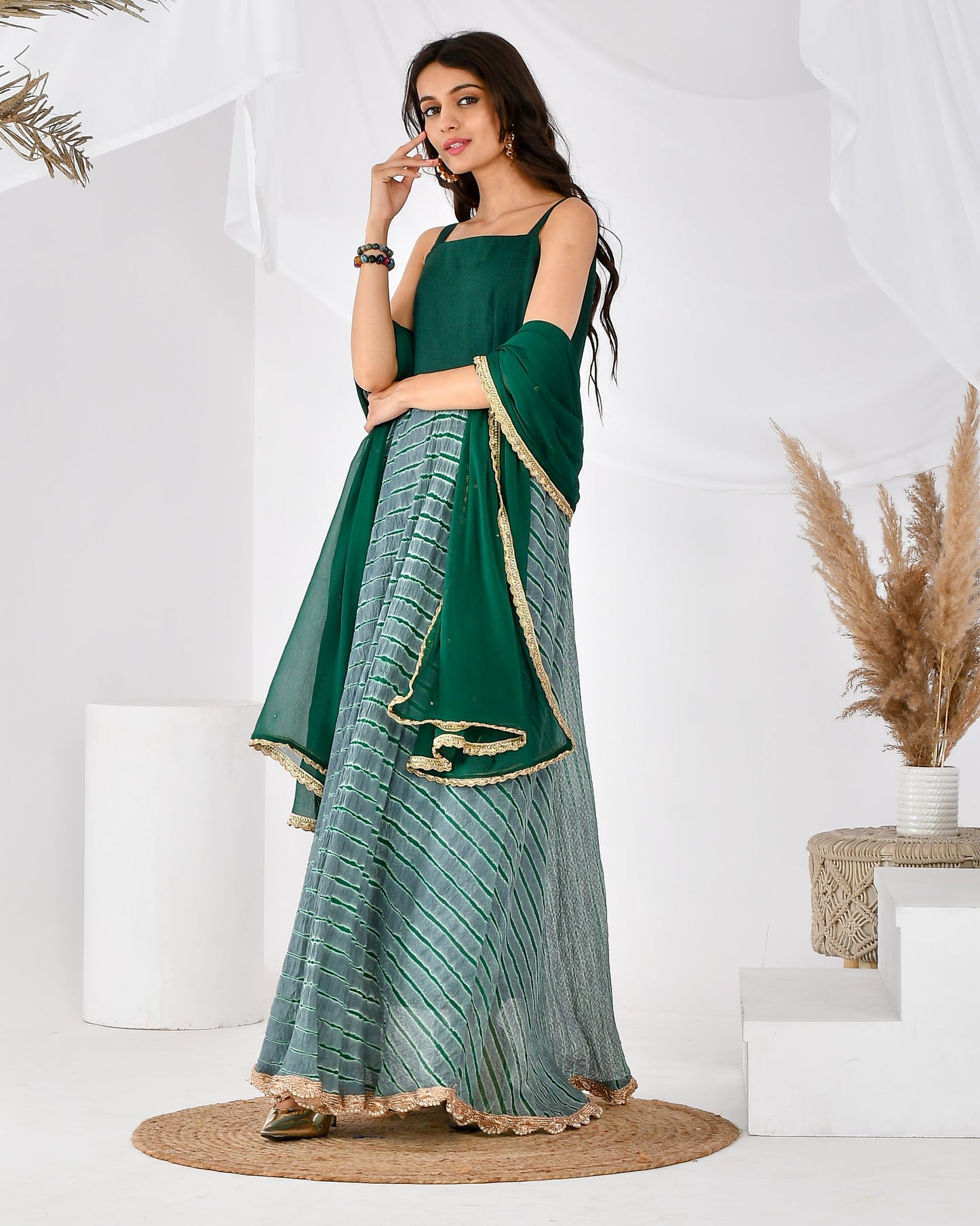 Women's grey and green leheriya set