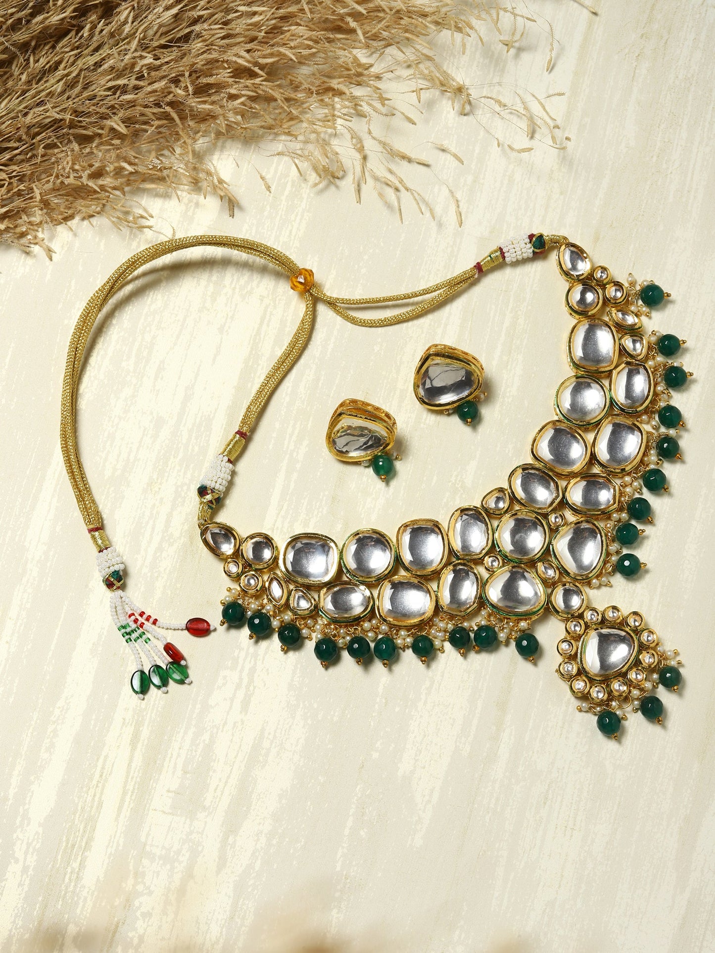 Women's Kundan Choker With Earrings