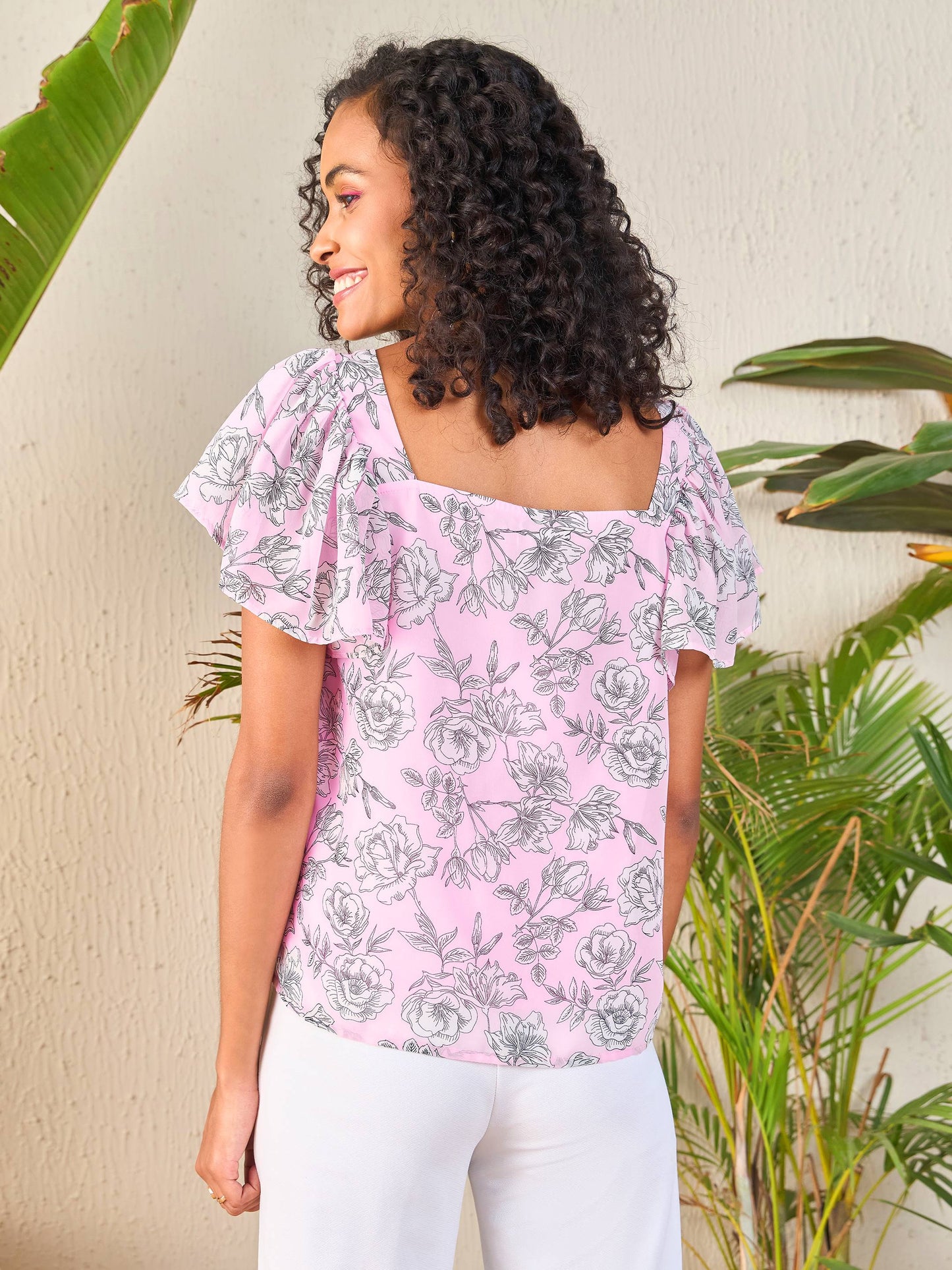 Women's Pink Floral Sweetheart Neck Flared Sleeve Top