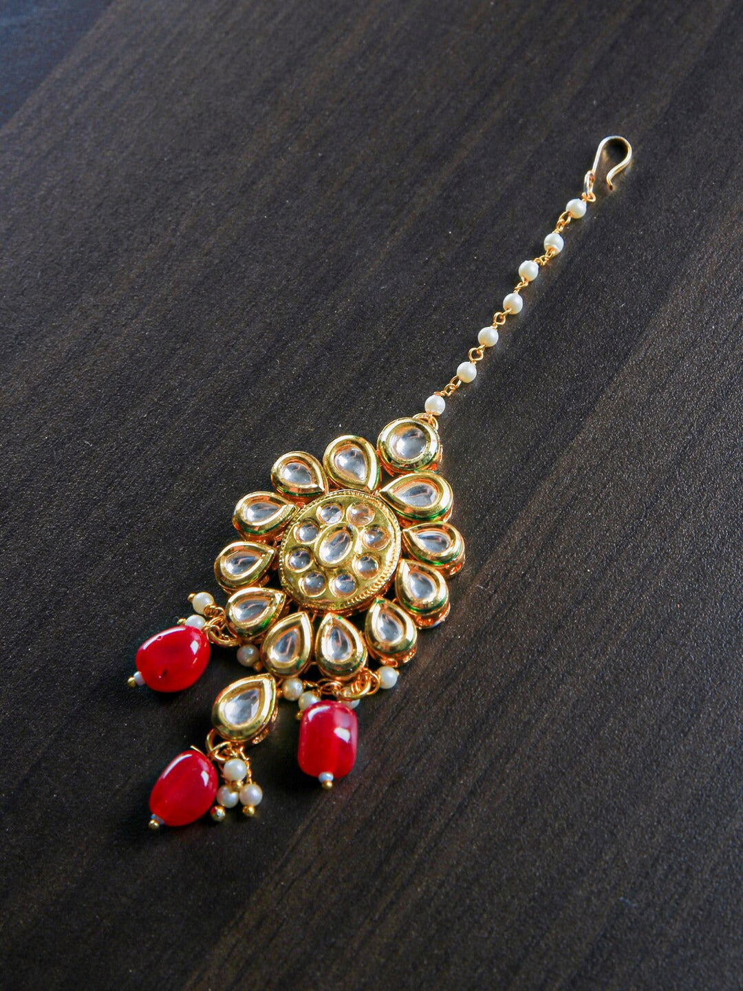 Women's Gold-Plated White & Red Kundan Embellished Maang Tikka