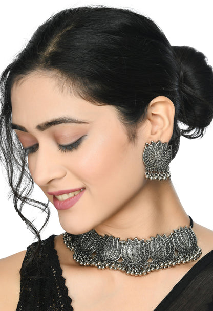 Trendia Silver-Plated Oxidised Lotus Design Necklace with Earrings Jkms_061