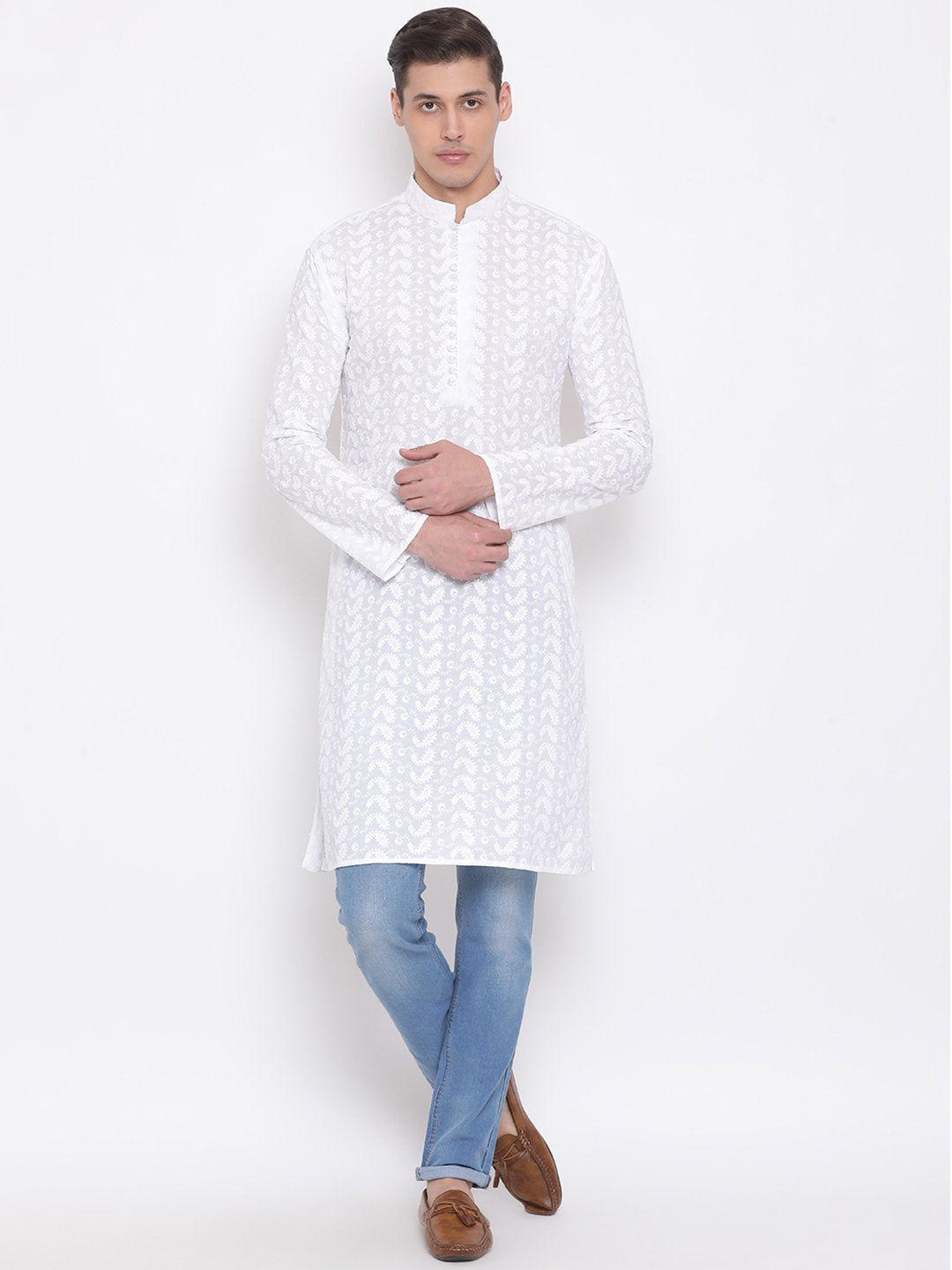 Men's White Pure Cotton Chikankari Kurta