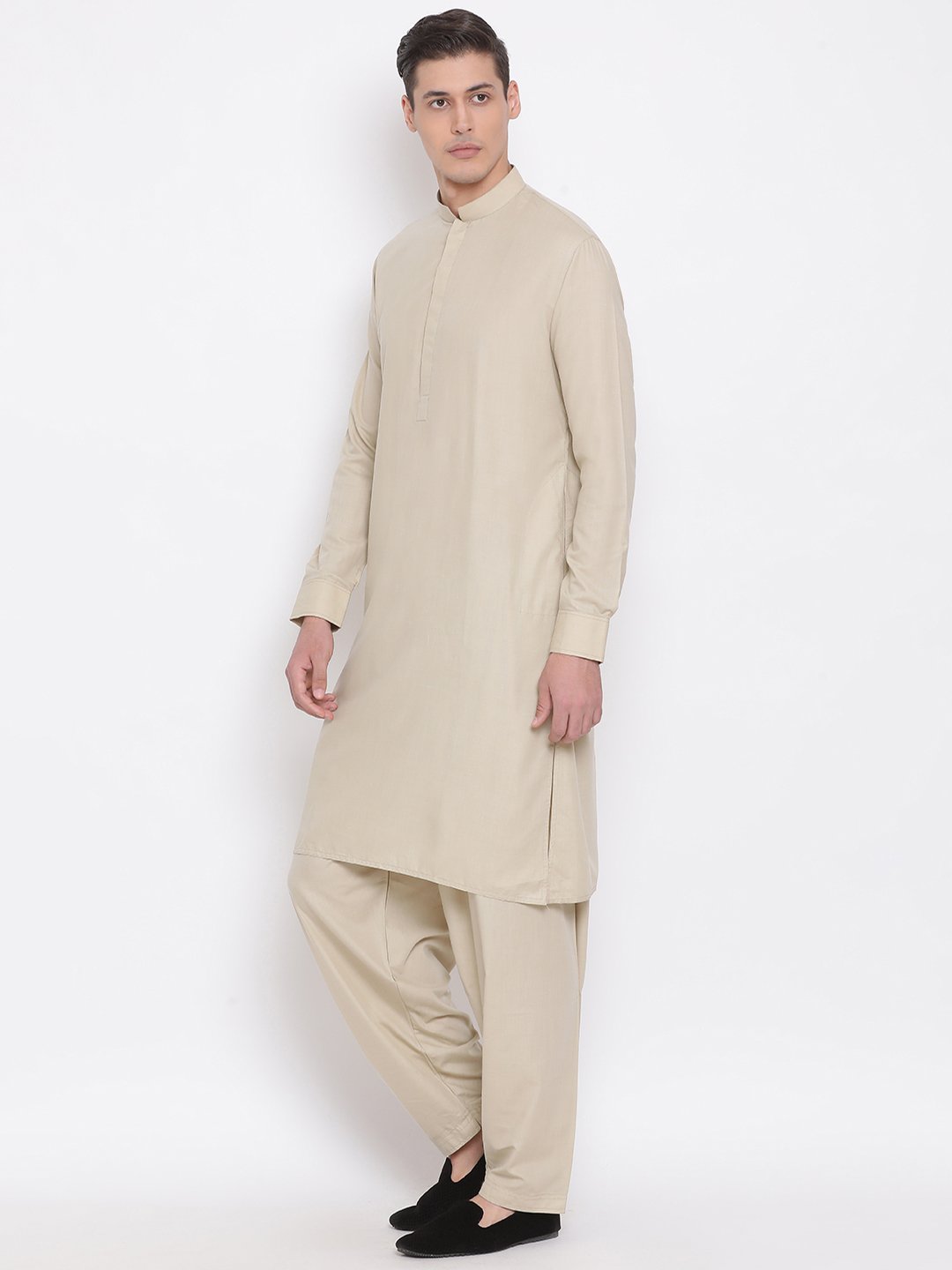 Men's Green Cotton Blend Kurta and Pyjama Set