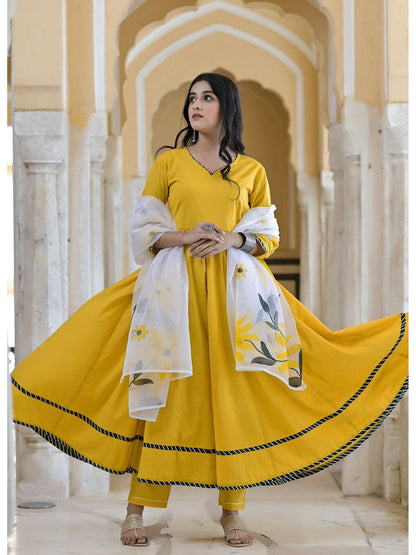 Women's Dandelion Yellow Gotawork Anarkali With Handpainted Dupatta