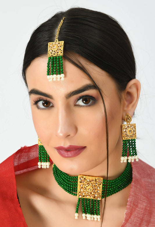 Traditional Green Color Kundan & Pearls Necklace Set Jkms_035