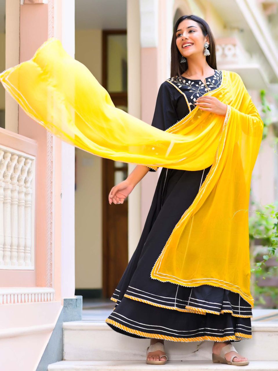 Women's Blissful Black Heavy Anarkali Suit Set